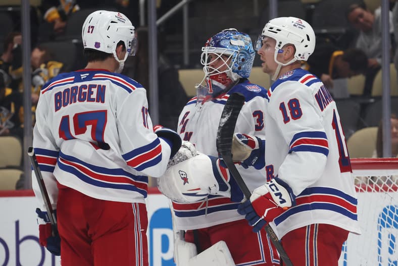 NHL: New York Rangers at Pittsburgh Penguins