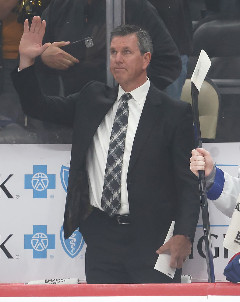 NHL: New York Rangers at Pittsburgh Penguins