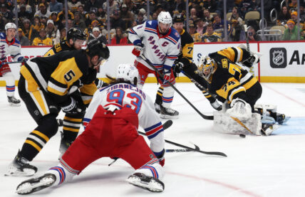 NHL: New York Rangers at Pittsburgh Penguins