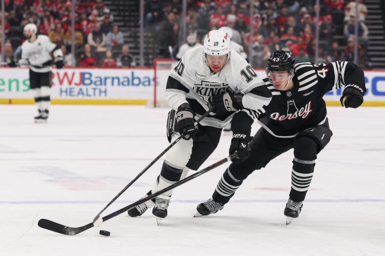 NHL: Los Angeles Kings at New Jersey Devils