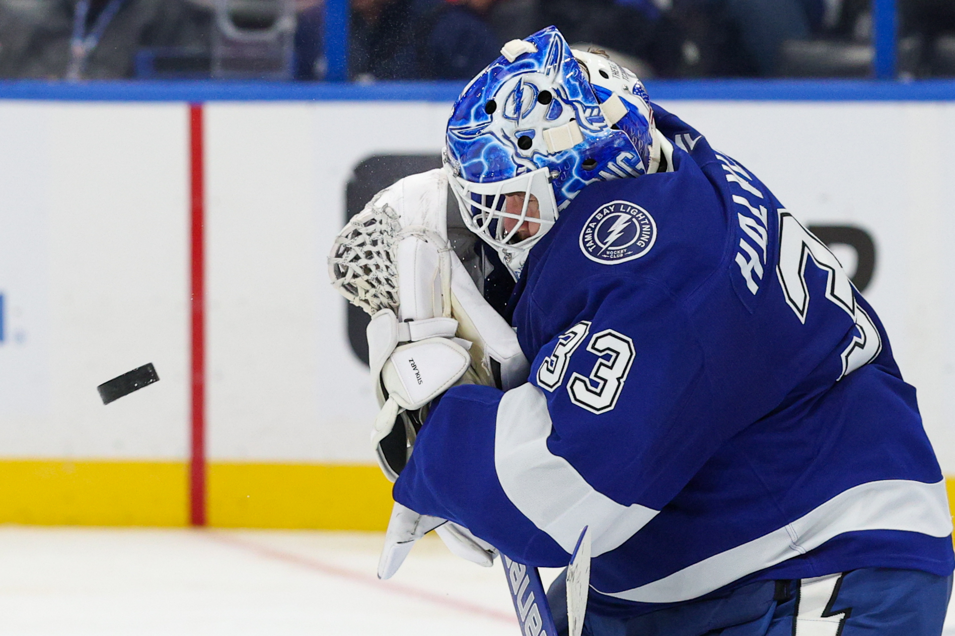 Ex-Rangers goalie picked before Shesterkin could face old team with Bolts
