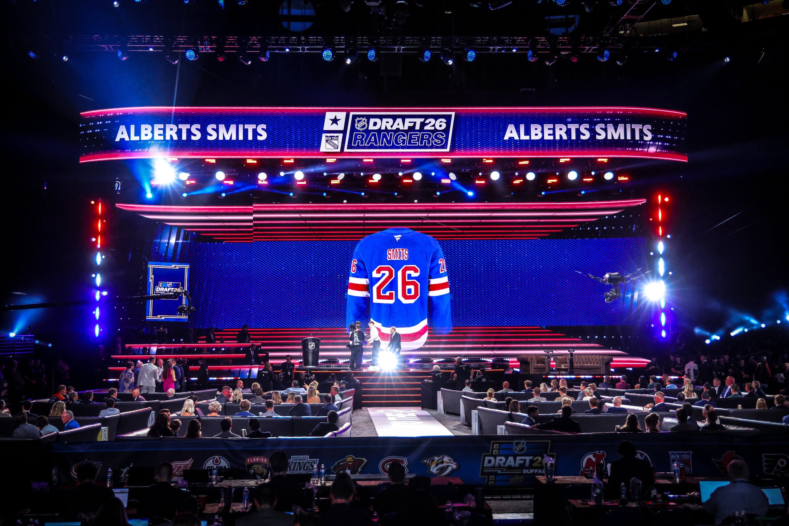 Rangers among show-stealing teams on wild opening night of NHL Draft